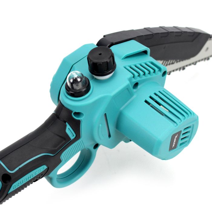 Аккумуляторная мини-пила Makita DUC155HN-8 (36V, 5AH, шина 20 см) с автоматической смазкой цепи TC