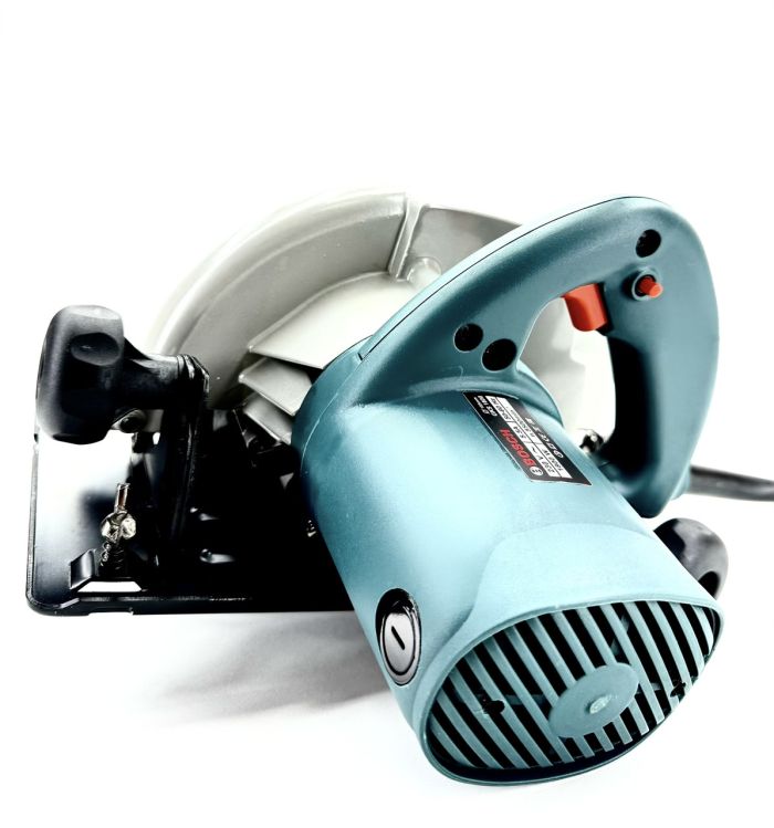 Дискова циркулярна пилка Bosch GKS1800 (1800 Вт, 5500 об/хв) Циркулярка Бош електрична з направляючою для дому