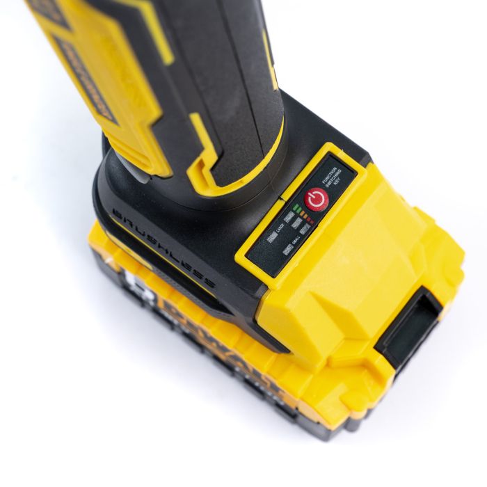 Аккумуляторная бесщеточная болгарка DeWalt DCG413 (48V, 6Ah) Угловая шлифмашина Деволт 125 мм для дерева и металла