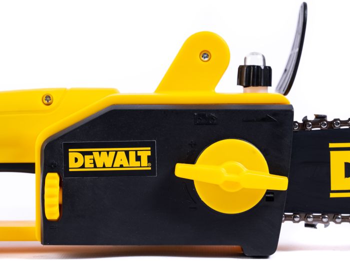 Аккумуляторная цепная пила DeWalt DCM569N (48V, 6Ah) Бесщеточная АКБ пила Девольт с шиной 30 см для дачи
