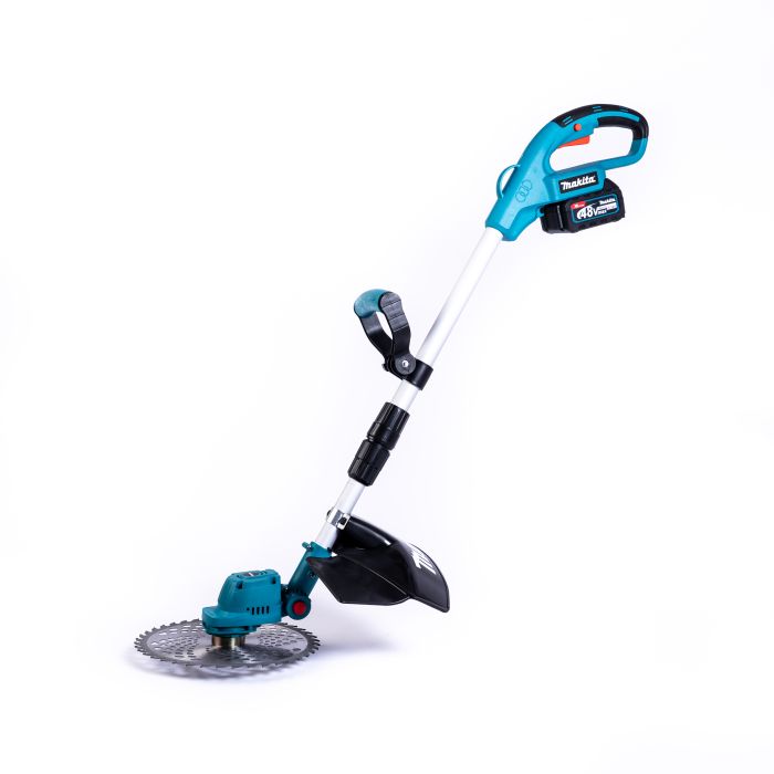 Коса аккумуляторная бесщеточная Makita DUR365ZLX (48V 6Ah) АКБ триммер садовый с 2 аккумуляторами Макита