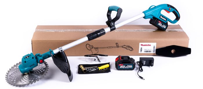 Коса аккумуляторная бесщеточная Makita DUR365ZLX (48V 6Ah) АКБ триммер садовый с 2 аккумуляторами Макита