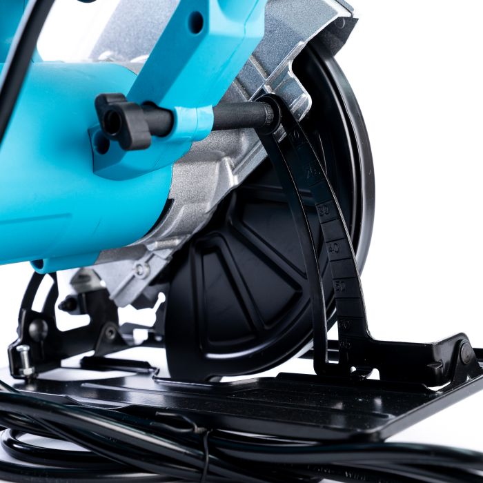 Электрическая циркулярная дисковая пила Makita HS6607 (1800 Вт, 5500 об/мин) Циркулярка Макита 185мм