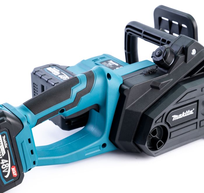 Акумуляторна пила Makita DUC360Z (48V, 6 Ah) Безщіткова пила Макіта із шиною 40 см і з безключовим натягуванням